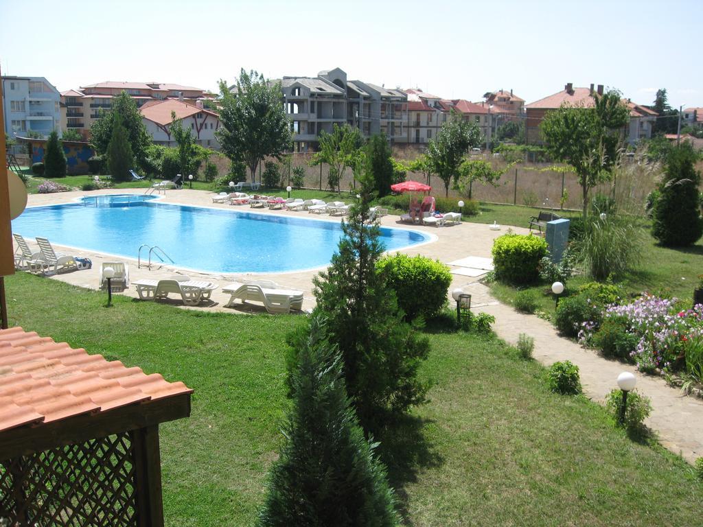 Chateau Aheloy Hotel Pomorie Buitenkant foto