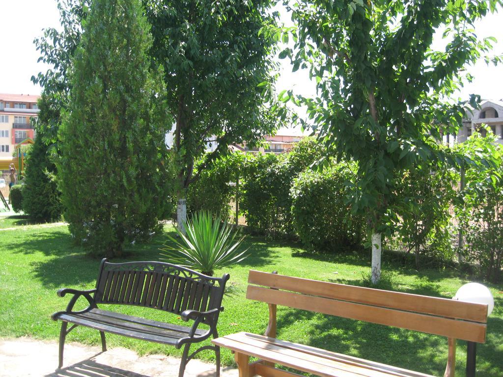Chateau Aheloy Hotel Pomorie Buitenkant foto