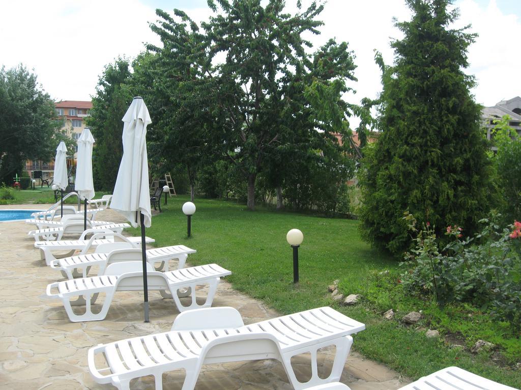 Chateau Aheloy Hotel Pomorie Buitenkant foto